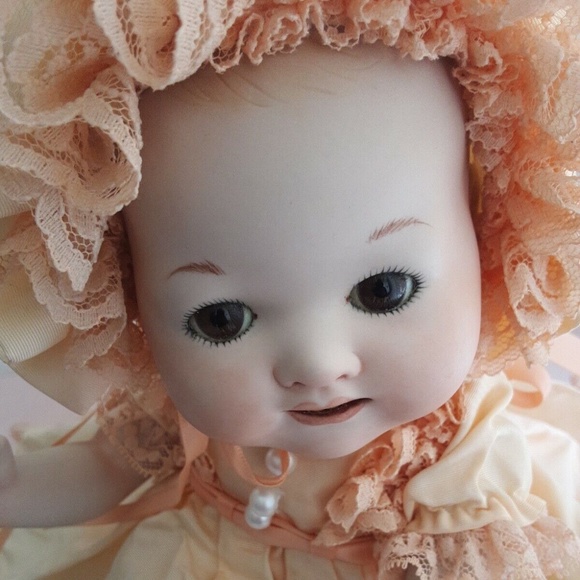 Reproduction AM Germany Artist Porcelain Doll Signed Full Body Jointed - Picture 10 of 14